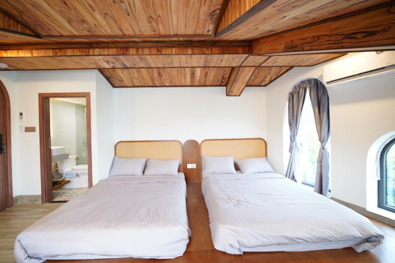 The Coral Homestay & Pub Tân Hiệ Bagian luar foto