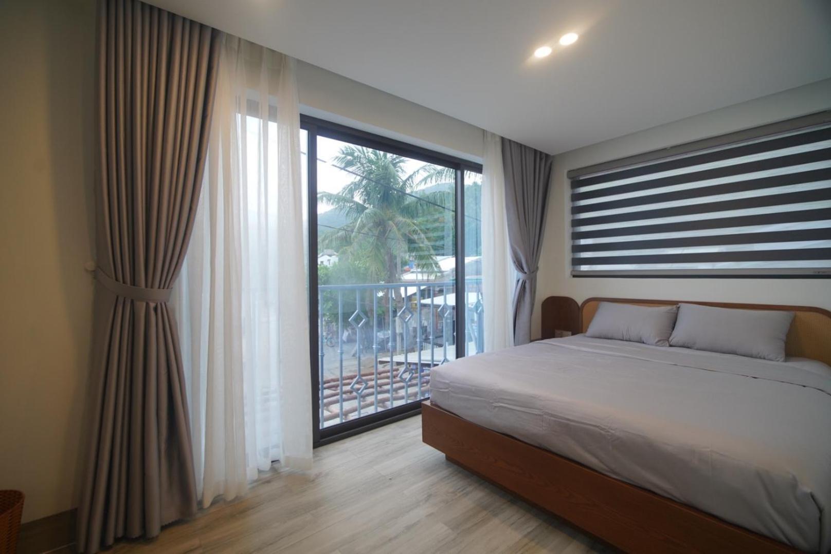 The Coral Homestay & Pub Tân Hiệ Bagian luar foto
