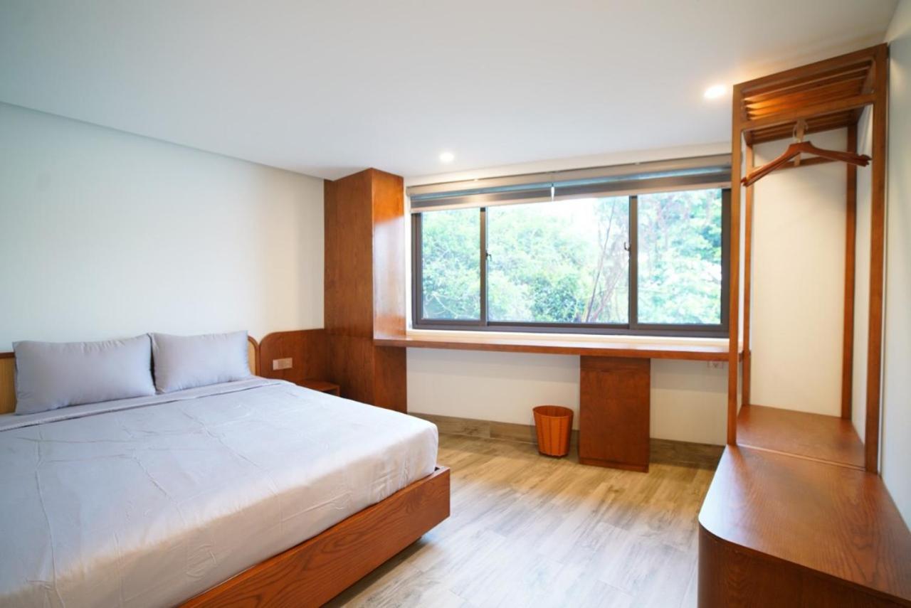 The Coral Homestay & Pub Tân Hiệ Bagian luar foto